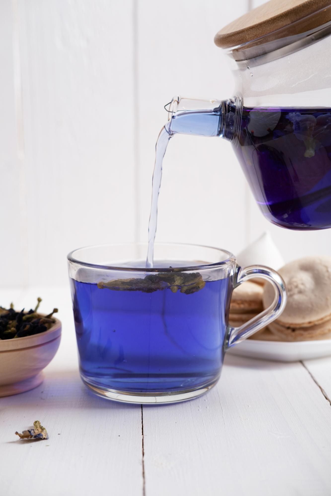 El té azul tiene numerosos beneficios para la salud.