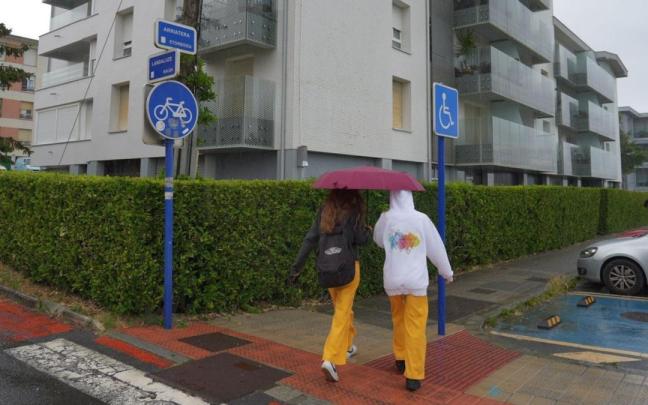 El piso que ha donado Magdalena Barrenetxea está situado en este bloque de la avenida Arriatera, en Sopela. / Jose Mari Martinez Bubu El piso que ha donado Magdalena Barrenetxea está situado en este bloque de la avenida Arriatera, en Sopela.