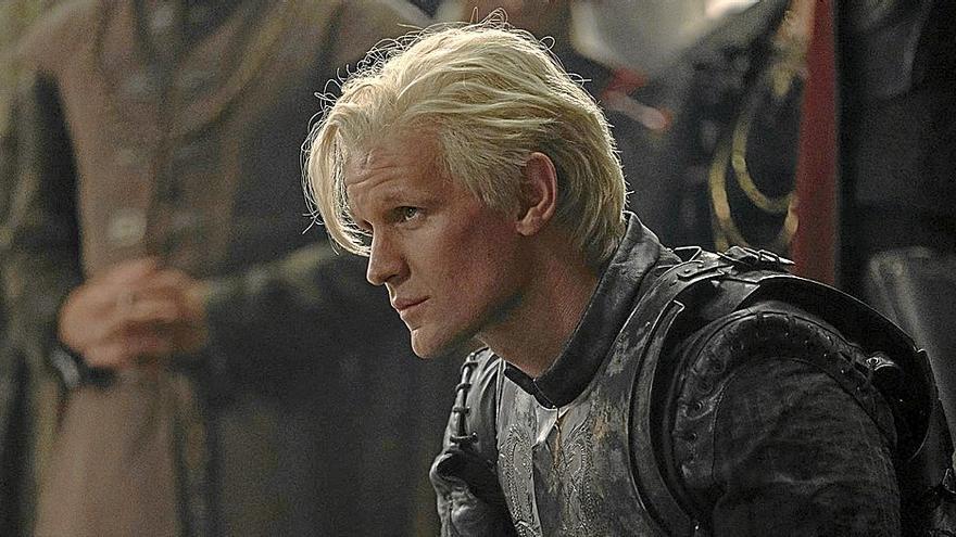 El actor Tom Glynm-Carney, como Aegon Targaryen, en ‘La Casa del Dragón’. | FOTO: HBO