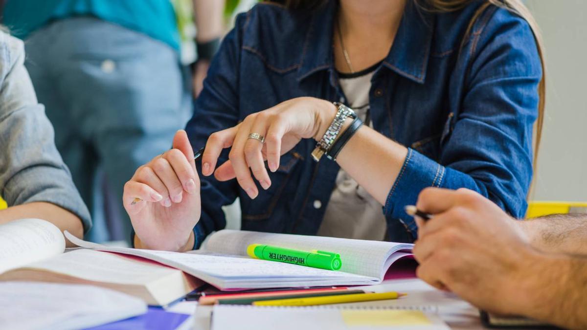 El método para estudiar y recordarlo todo de un médico que arrasa en TikTok.