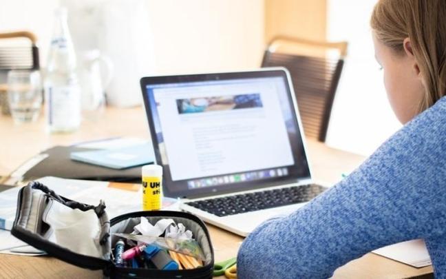 El programa pretende eliminar la brecha digital en entornos educativos más vulnerables