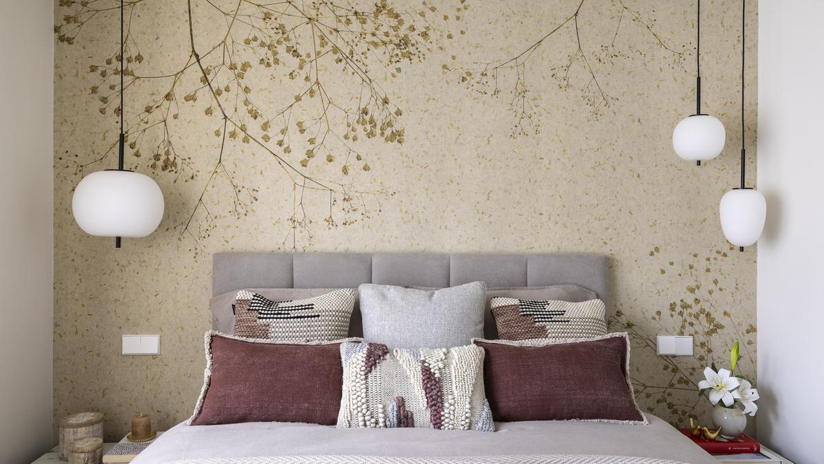 El dormitorio principal, con una decoracion muy estudiada.