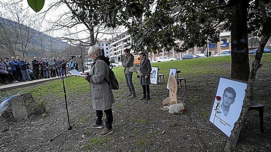 Acto de recuerdo a las víctimas celebrado la pasada semana en Azpeitia con motivo del 39º aniversario de los hechos. | FOTO: CEDIDA