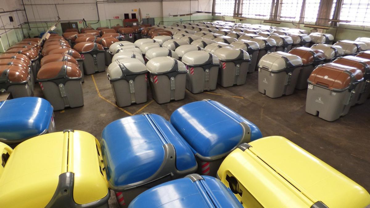 Contenedores de reciclaje.