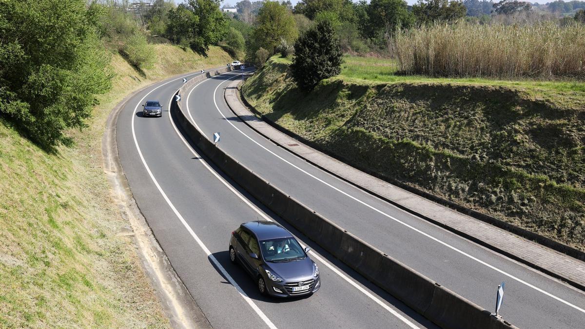 La carretera BI-747 constituye el principal acceso al campus de Leioa de la EHU