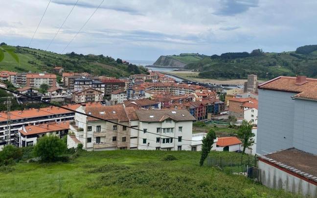 Vista de Zumaia desde Arritokieta.