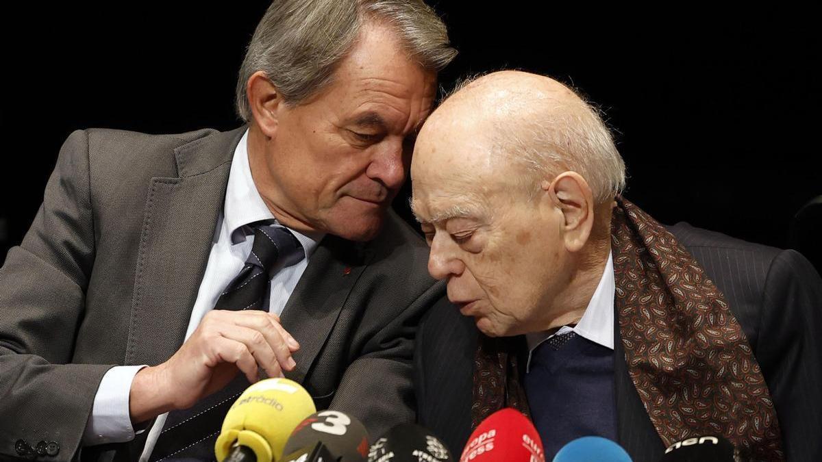 Artur Mas junto a Jordi Pujol en el homenaje al 'expresident'.