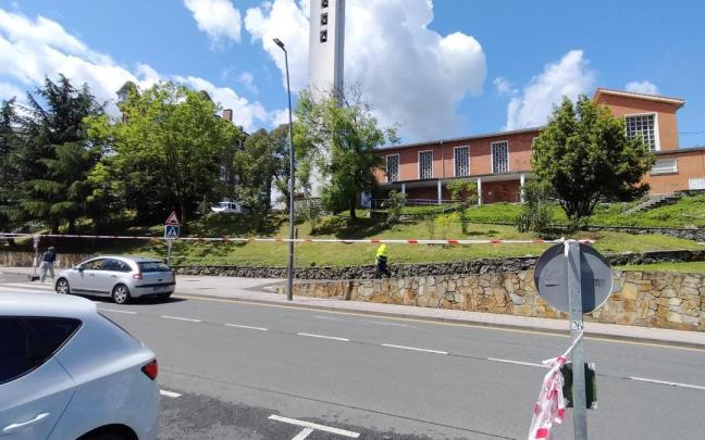La escena de la persecución poilicial se rodó frente a la iglesia de San Antonio en Gallarta / E. Zunzunegi La escena de la persecución poilicial se rodó frente a la iglesia de San Antonio en Gallarta