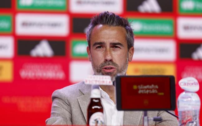 Jorge Vilda, seleccionador español de fútbol femenino. Jorge Vilda, seleccionador español de fútbol femenino.