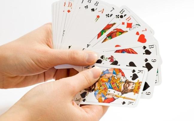 El mus es un juego de cartas en el que el euskera es el protagonista Pixabay