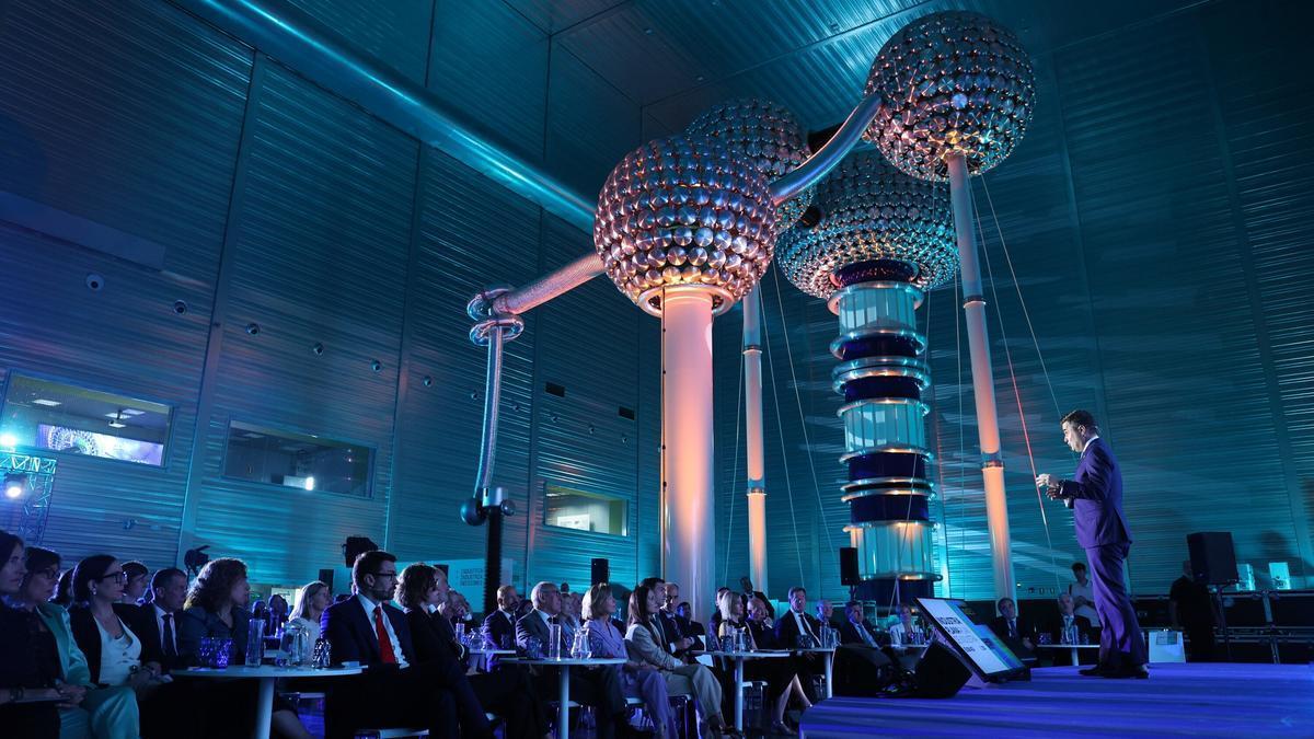 Informazio horretatik kanpoko irudia.