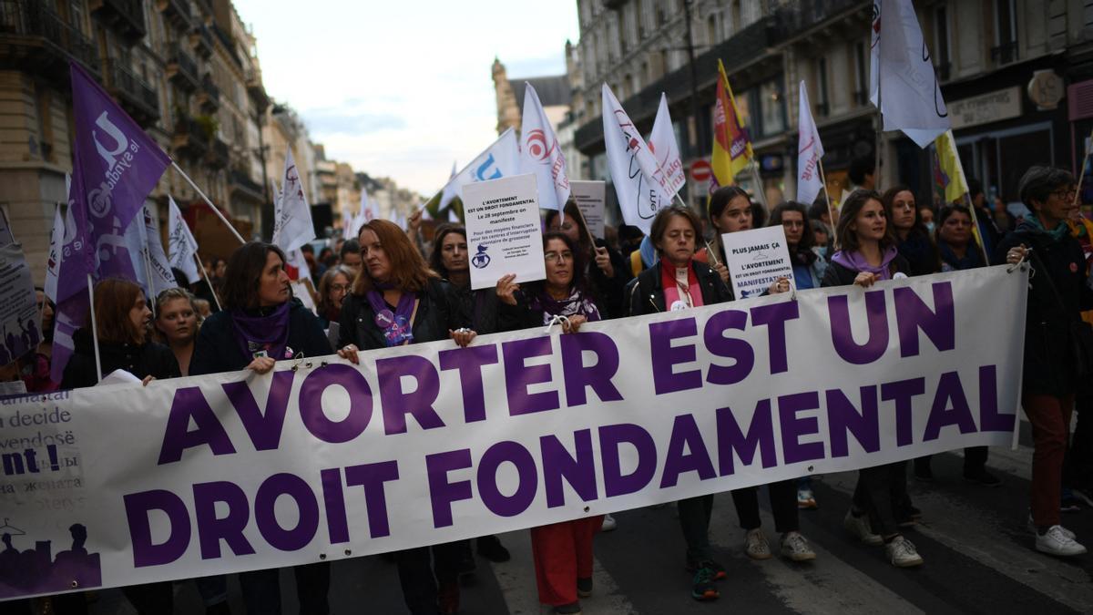 Manifestación a favor del aborto en París.