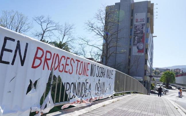 Instituciones vascas defenderán el futuro de Bridgestone Basauri con los directivos europeos de la empresa / Borja Guerrero Instituciones vascas defenderán el futuro de Bridgestone Basauri con los directivos europeos de la empresa