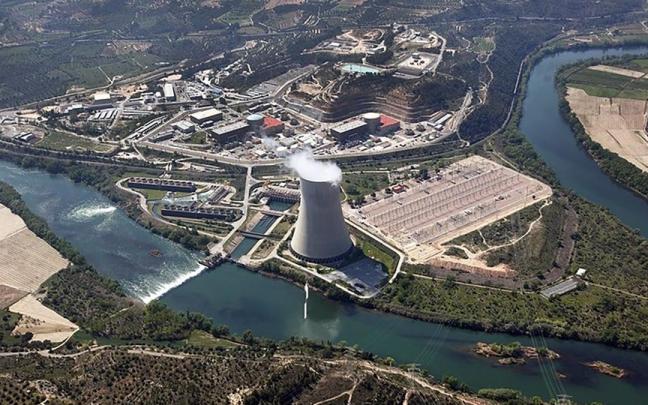 Imagen aérea de la central nuclear de Ascó, en Tarragona. / CSN Imagen aérea de la central nuclear de Ascó, en Tarragona.