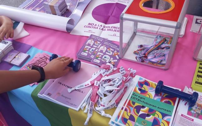 Material en un punto Beldur Barik en fiestas de Laudio