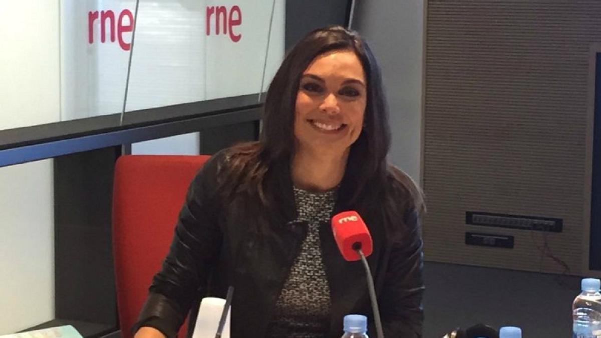 Mónica Carrillo, en una entrevista en la radio.