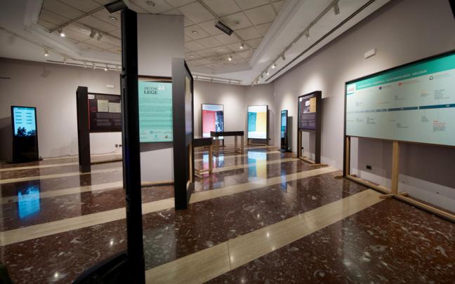 Locales de la exposición en la sede bilbaína de las Juntas Generales de Bizkaia