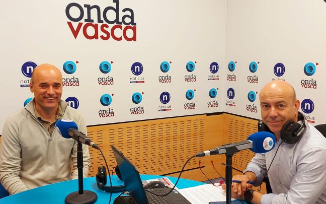 Xabier Irazabal, candidato de EAJ/PNV a la alcaldía de Gernika, en el estudio de Onda Vasca