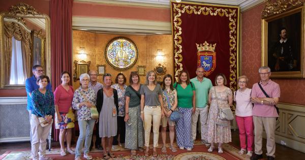 Visita guiada al ayuntamiento de Pamplona con motivo del VI centenario del Privilegio de la Unión.