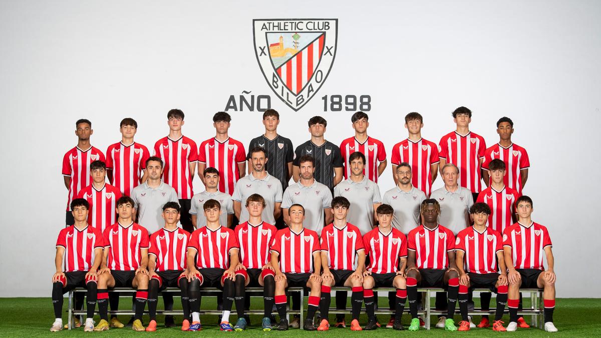 Actual plantilla del primer equipo juvenil rojiblanco. / ATHLETIC CLUB