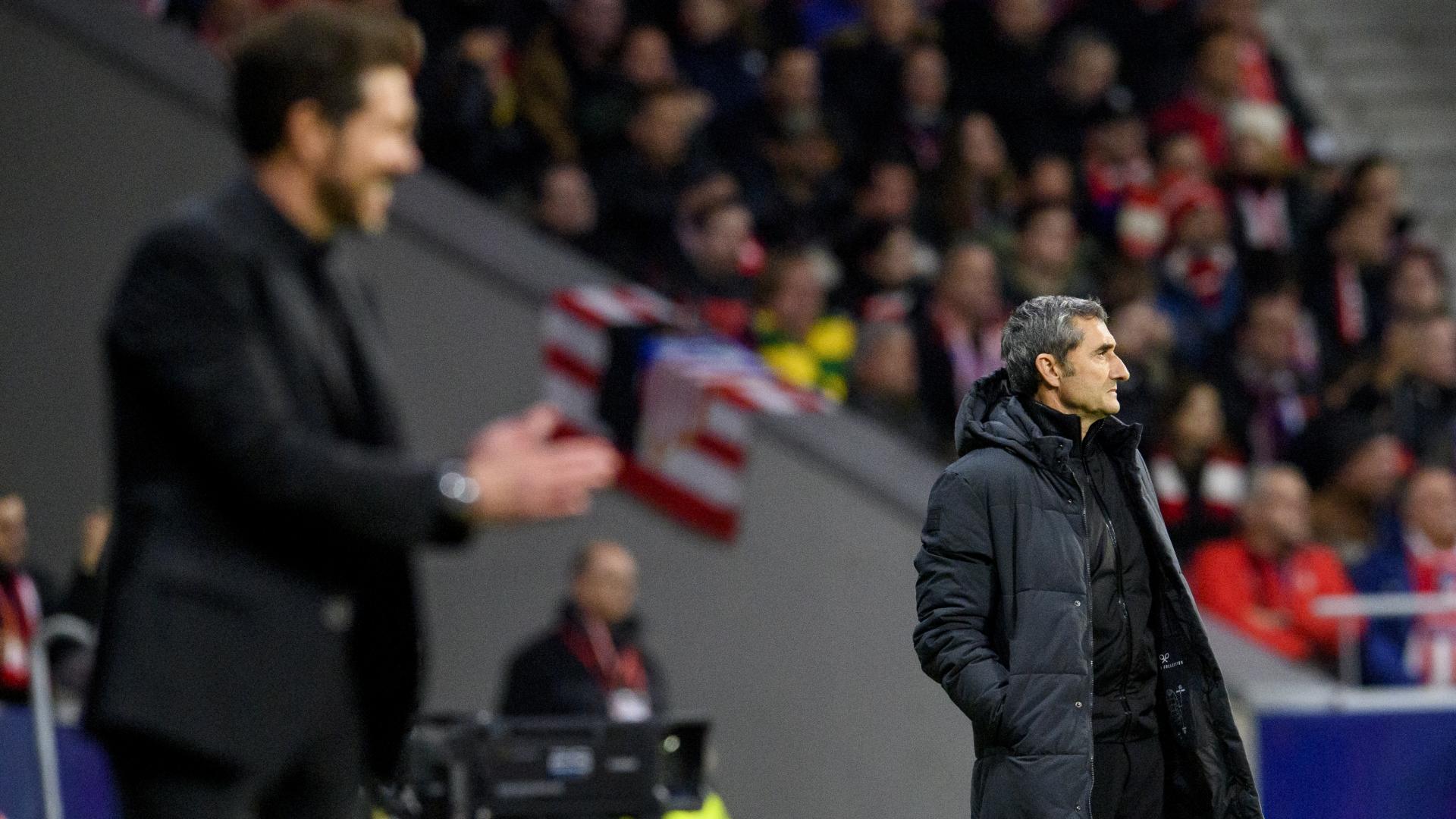 Simeone y Valverde vuelven a verse las caras en el Metropolitano. / ATHLETIC CLUB