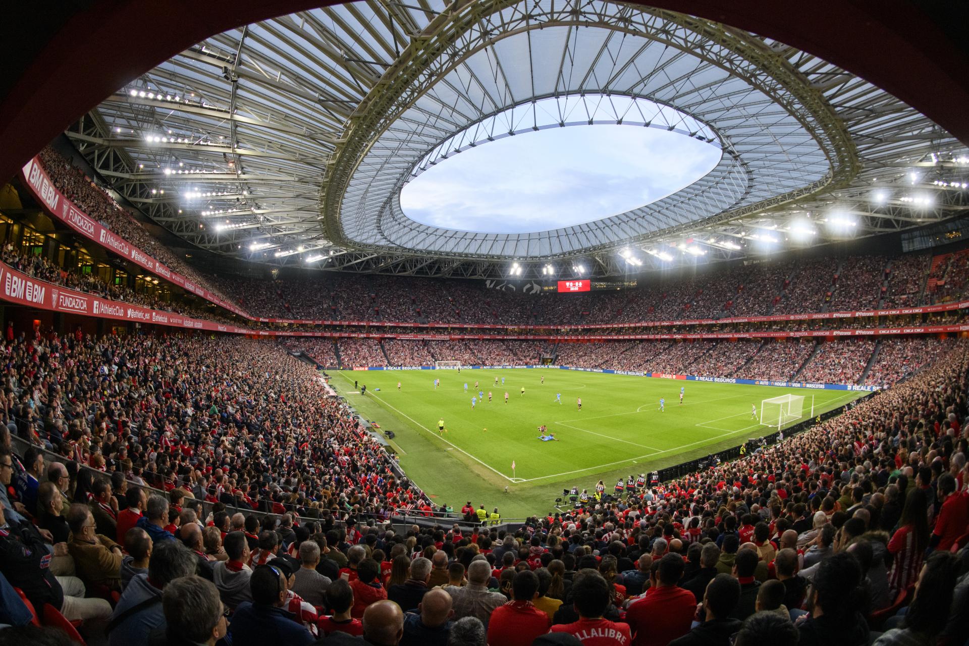 Aspecto que presentó ayer San Mamés. / ATHLETIC CLUB