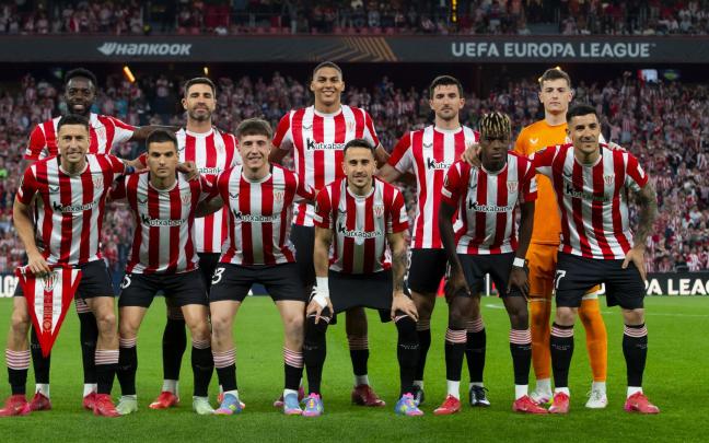 Once titular rojiblanco en ese partido frente al Manchester United con Yeray formando el segundo de pie. / ATHLETIC CLUB