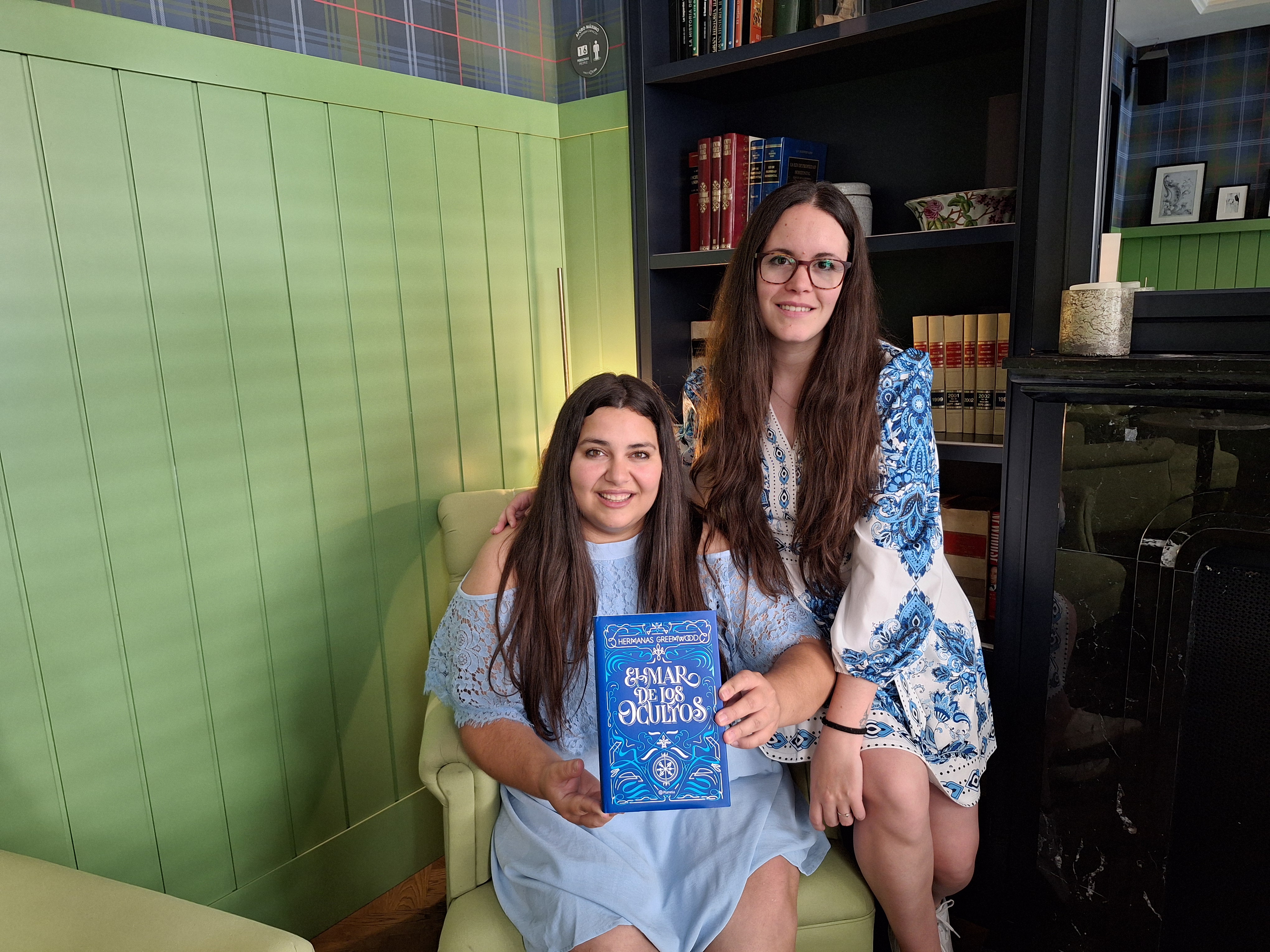Natalia Martín y Beatriz Blanco, Hermanas Greemwood