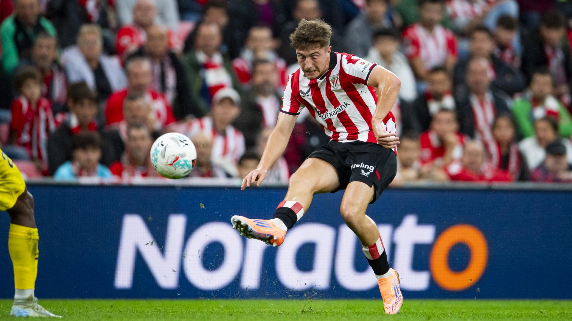 Mikel Jauregizar, otra vez, de la rgo, el mejor del equipo. / ATHLETIC CLUB