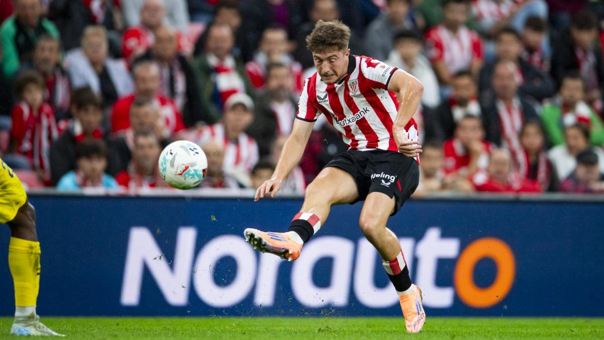 Mikel Jauregizar, otra vez, de la rgo, el mejor del equipo. / ATHLETIC CLUB