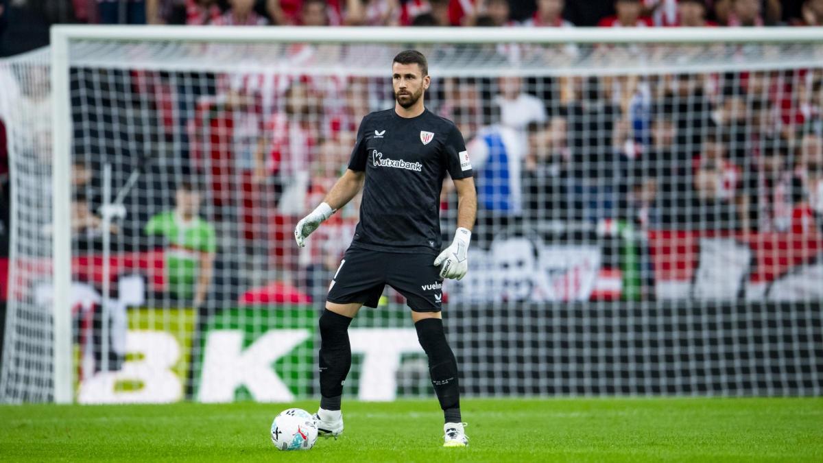 Unai Simón durante el último partido guardando el arco rojiblanco, ante el Mallorca. / ATHLETIC CLUB