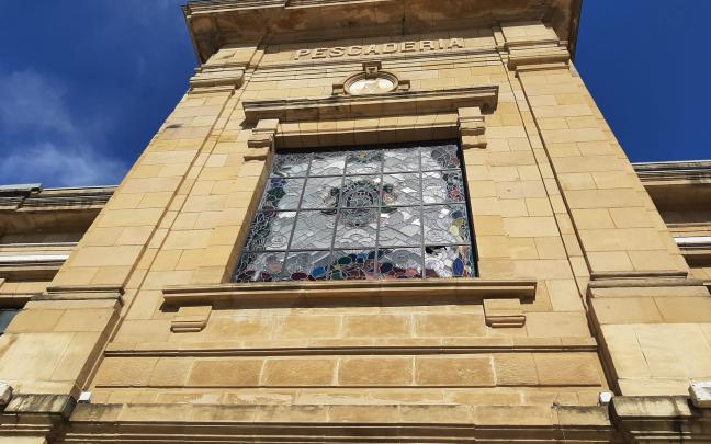 Edificio Pescadería en Donostia, donde el lunes comenzarán las obras de adecuación para acoger el nuevo mercado de La Bretxa