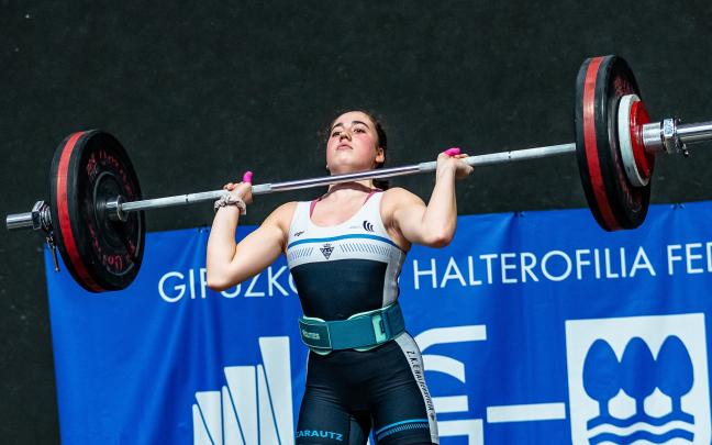 Lide Mendizabal en una competición reciente.