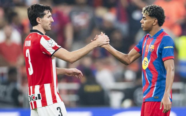 Vivian saluda a Lamine Yamal tras la derrota en la Supercopa / Athletic Club