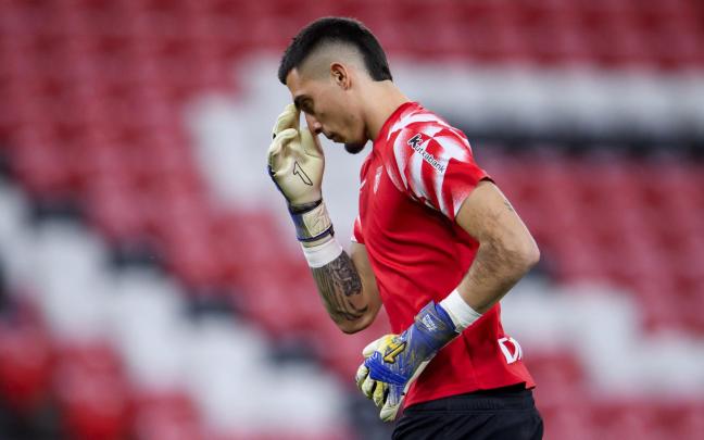 Álex Padilla, en los momentos previos al partido de este miércoles ante la Real Sociedad. / ATHLETIC CLUB