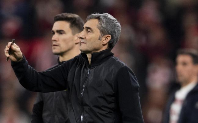 Ernesto Valverde durante uno de los momentos del duelo del viernes ante el Elche. / ATHLETIC CLUB