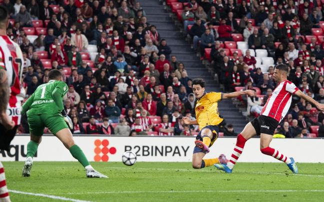 Gorka Guruzeta hace el único gol del Athletic ante el Villarreal / Athletic Club