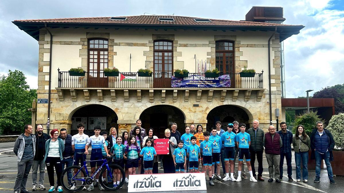 Presentación de la etapa de la Itzulia Women que partirá desde Abadiño.