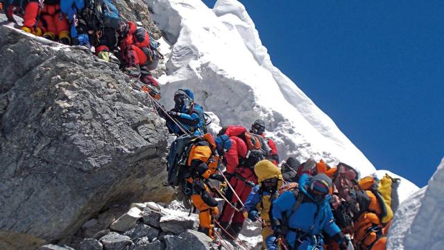 Expedición en el Everest.