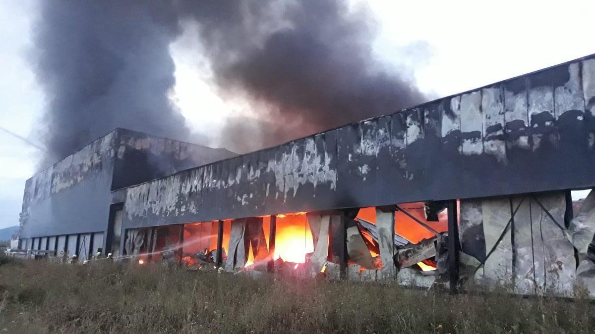 Incendio en la fábrica de quesos Aldanondo