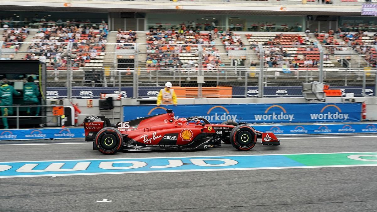 Charles Leclerc en el Circuito de Montmeló (Barcelona) durante el tercer libre del Gran Premio de España.