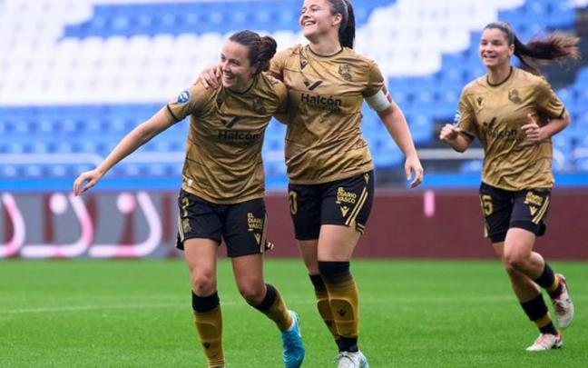 Las jugadoras de la Real celebran el 0-1 en Riazor. / REAL SOCIEDAD