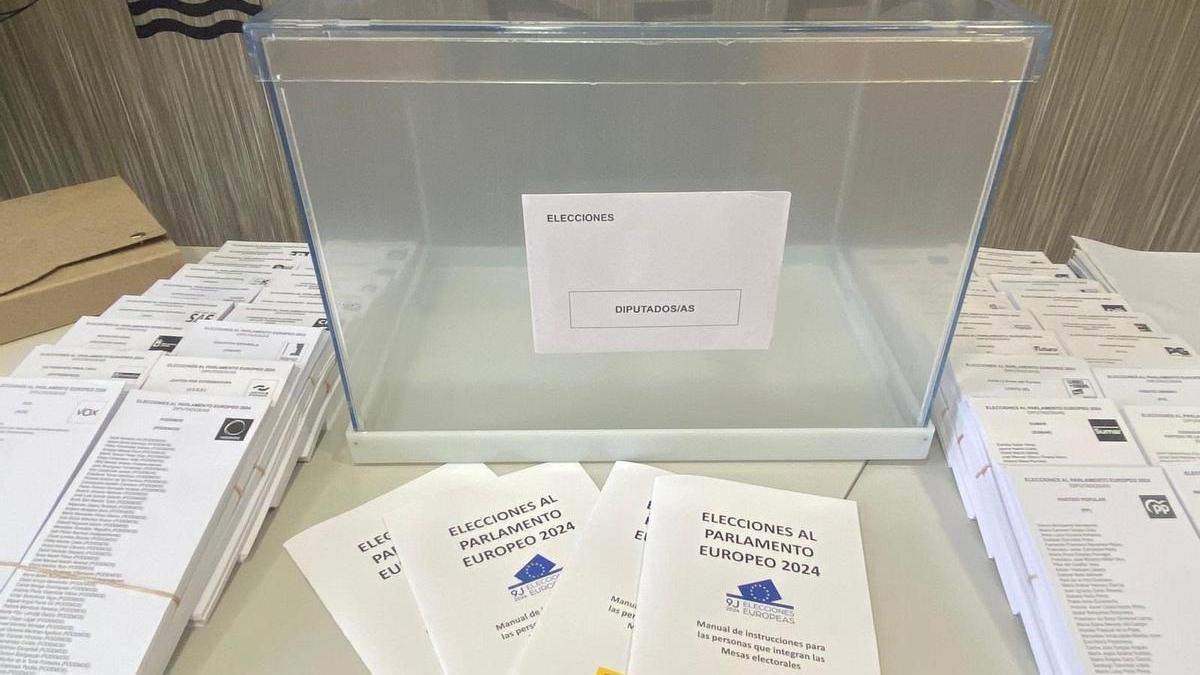 La Administración general del Estado ha dispuesto 2.700 urnas en Euskadi.