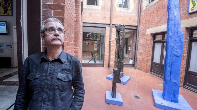 Juan Hernández Zubizarreta es un reconocido experto en globalización economía internacional y derechos humanos.
