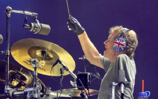 Rick Allen, batería de la legendaria agrupación de rock Def Leppard.
