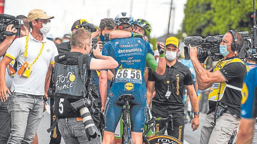 UNA CARRERA DE CIFRAS GIGANTESCAS