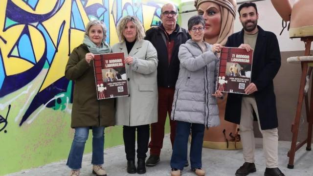 ESCIVIko eta Udaleko ordezkariak, aurkezpenean.