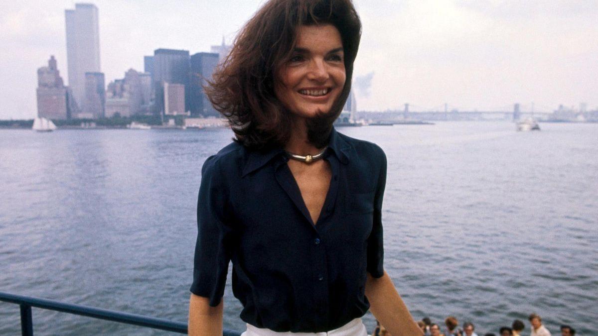 Una Nueva Biografía Sobre Jackie Kennedy Detalla Un Romance Con El Diseñador De La Tumba De Jfk 