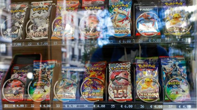 Imagen de archivo de cartas de Pokémon.