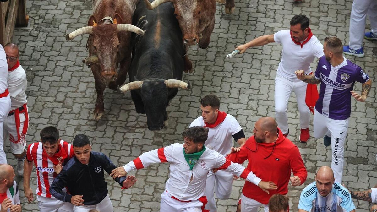 Este martes se han podido ver bonitas carreras, al estar menos concurrido el recorrido, pese a la velocidad de los astados.